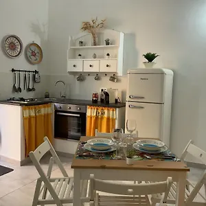 Rossaroll Holiday home Noto